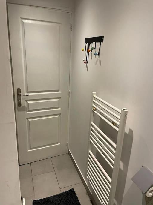 Appartement Chez Tricia Thorigny-sur-Marne Exterior foto